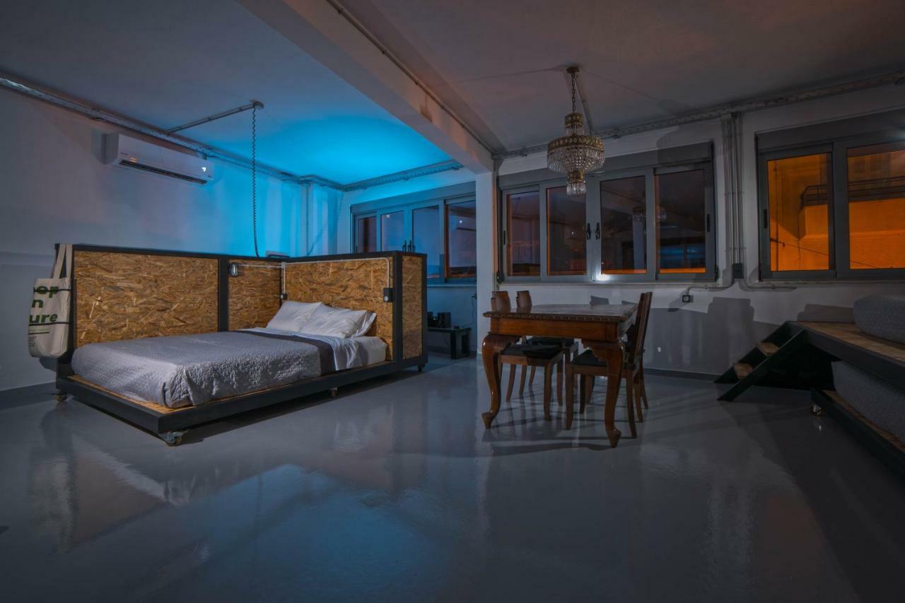Monastiraki #Wallsfree Citycenter- Unspoiled Athens Apartments Zewnętrze zdjęcie